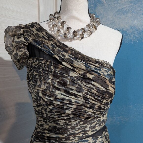 Vintage CACHE Elegant One-Shoulder Animal Print Dress, size 8. - Picture 2 of 13